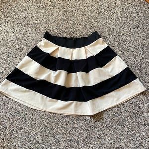 High waist skirt black and cream